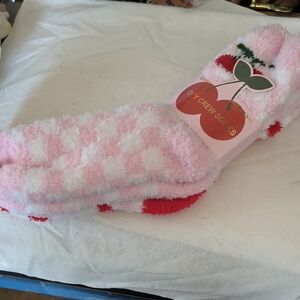 2 Pairs Of Cozy Crew Socks